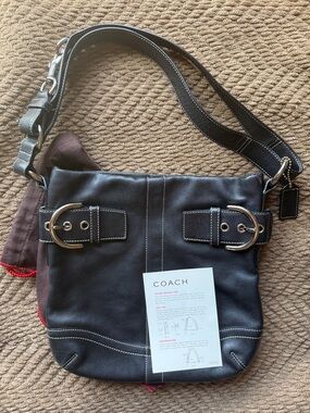 Vintage Coach 2005 Slim Black Leather Shoulder Bag, G05Q-1452, Buckle Accents